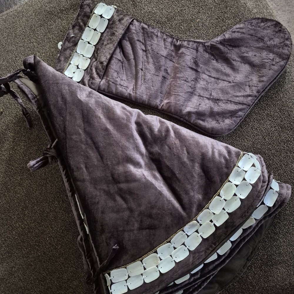 Elegant Brown Tree Skirt and Stocking Set - Picture 12 of 12